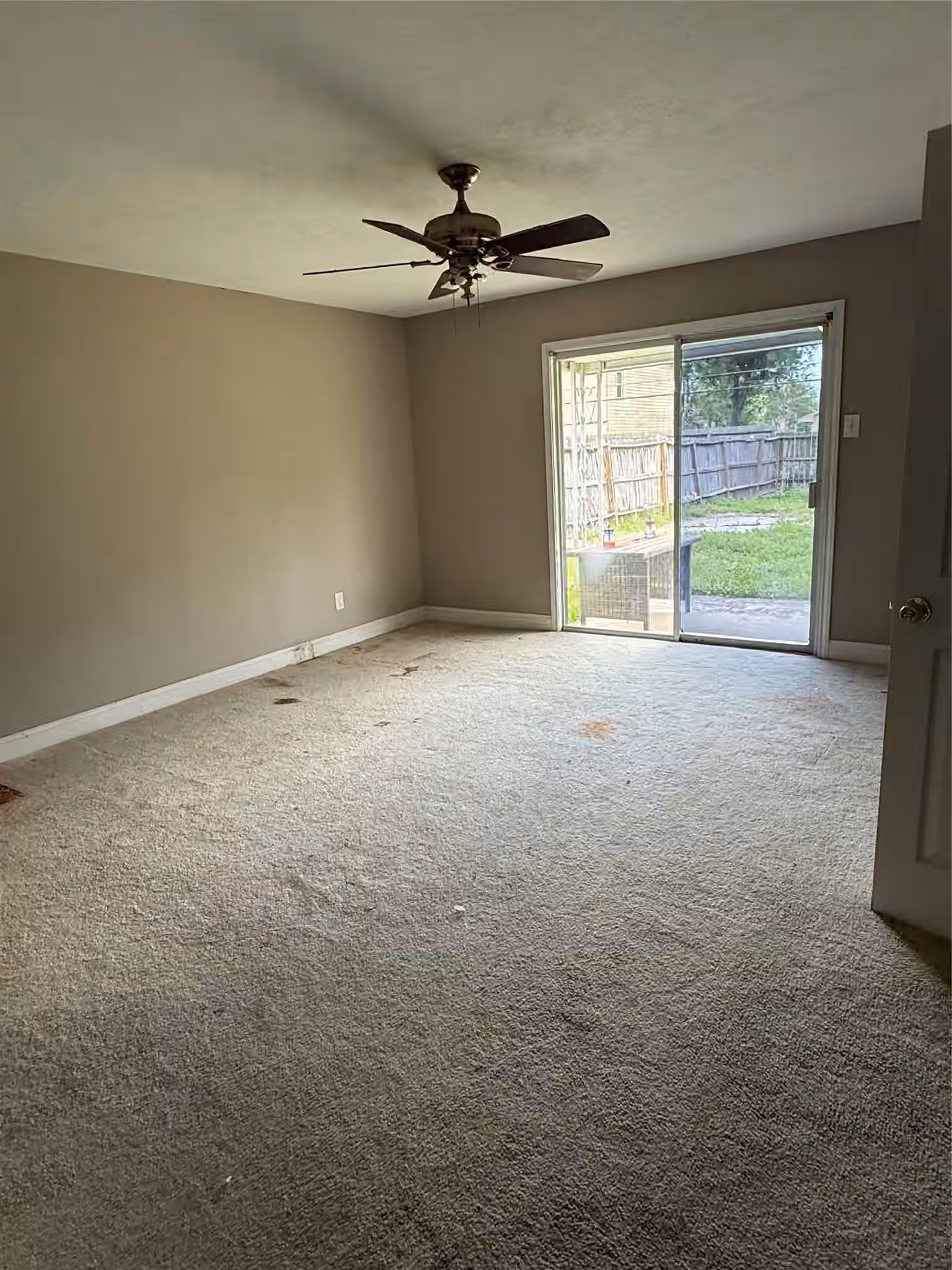 Photo 7 of 627 Baywood Street, La Porte, TX