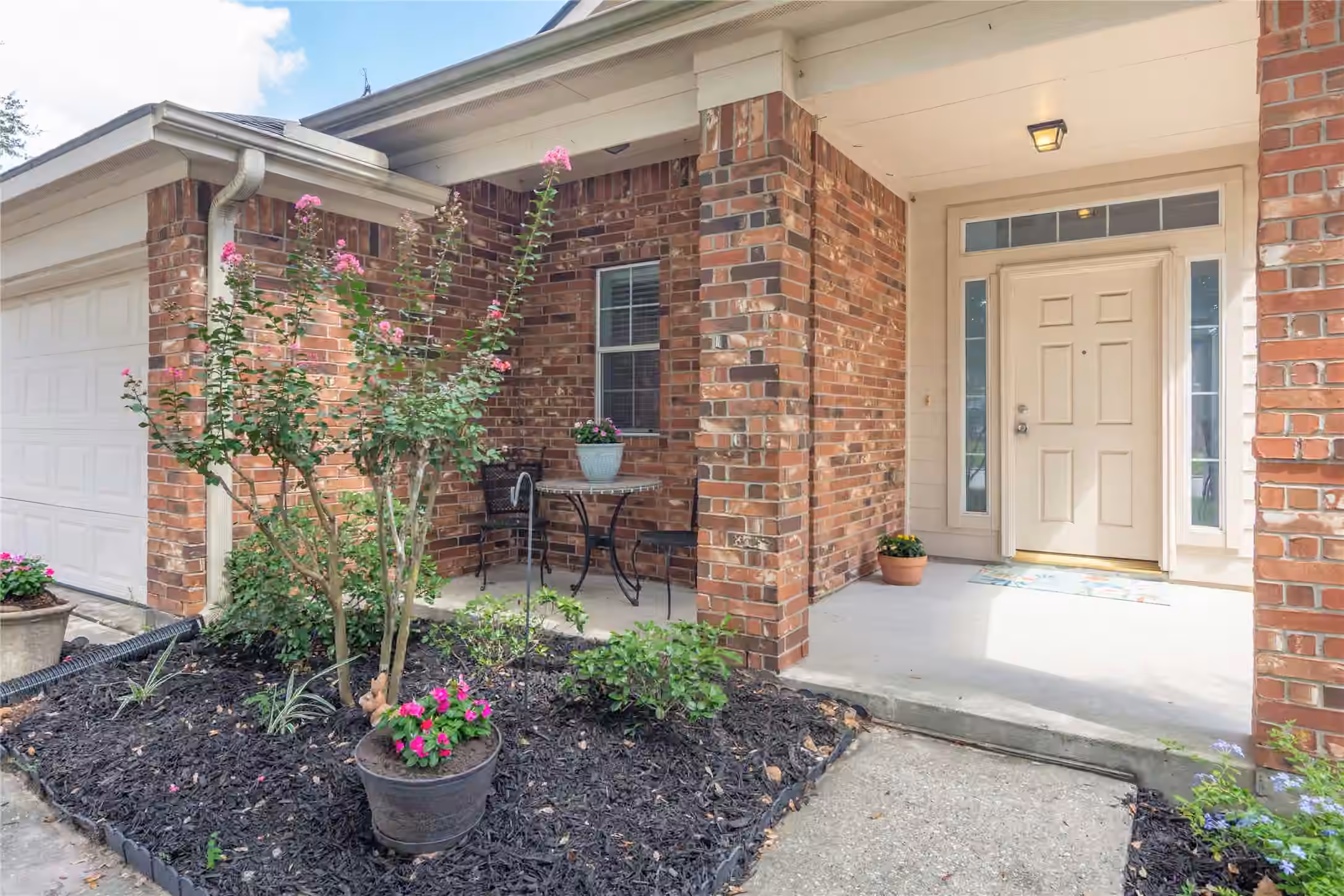 Photo 3 of 11746 Pinemeade Lane, Tomball, TX