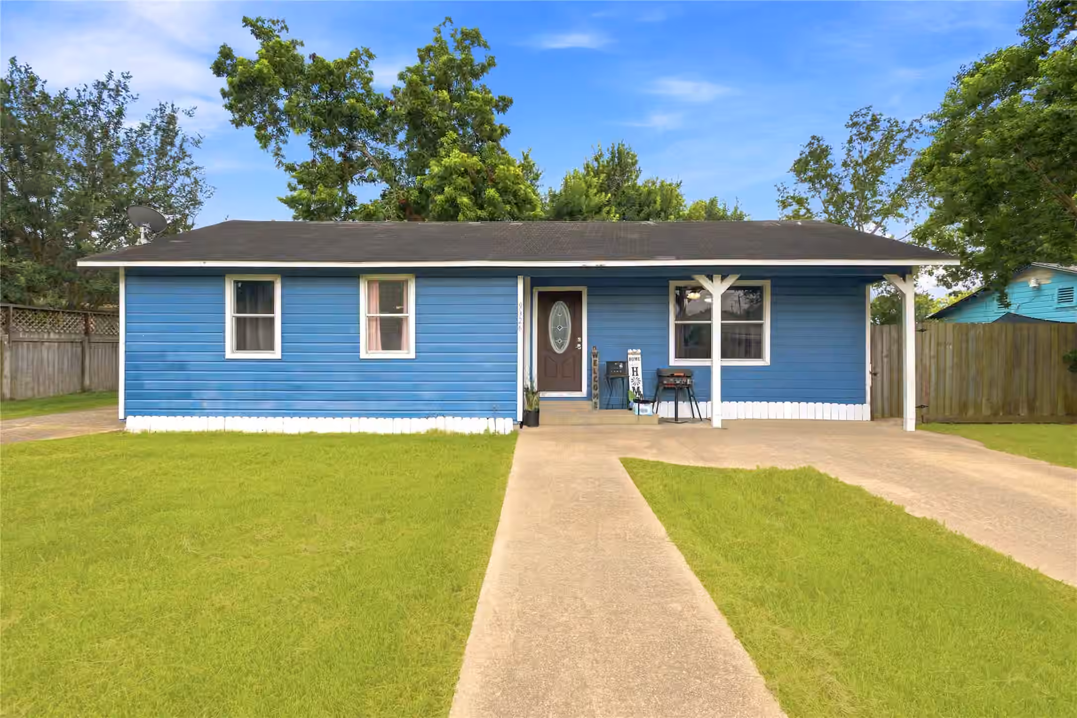 Photo 5 of 9326 Montgomery Lane, La Porte, TX