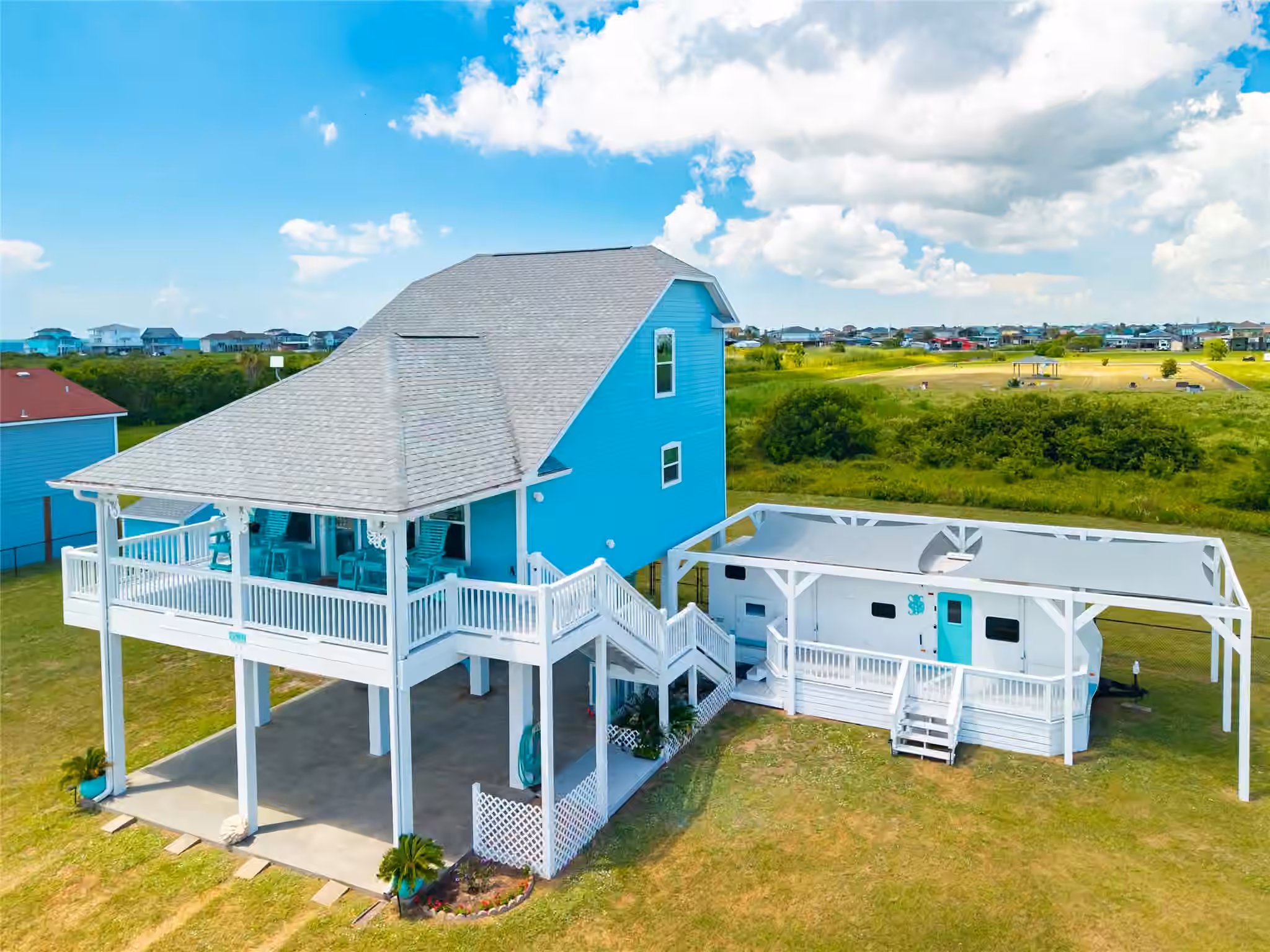 Photo 6 of 981 Sea Spray Drive, Crystal Beach, TX