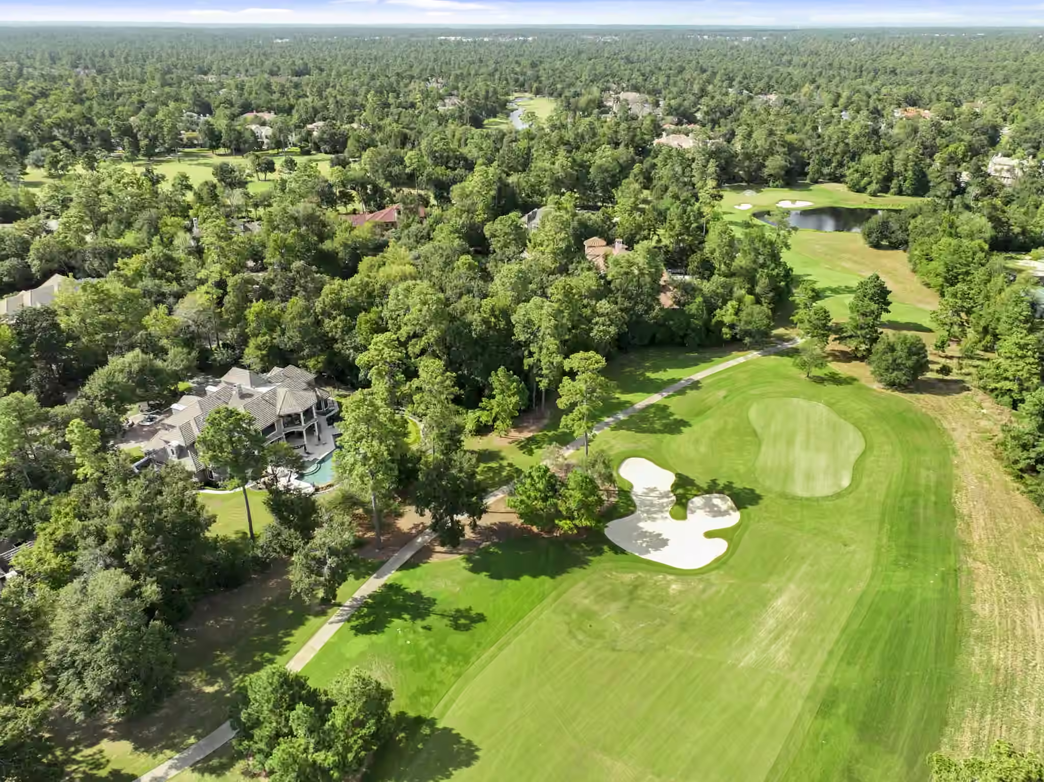 Photo 2 of 26 Damask Rose Way, The Woodlands, TX