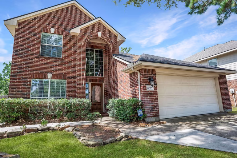 Photo 2 of 20915 Sandy Briar Court, Spring, TX