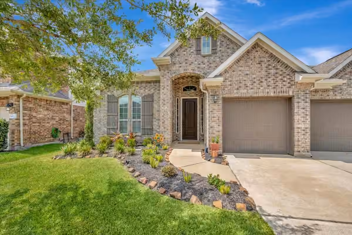 Photo 2 of 4815 Tascosa Lane, League City, TX