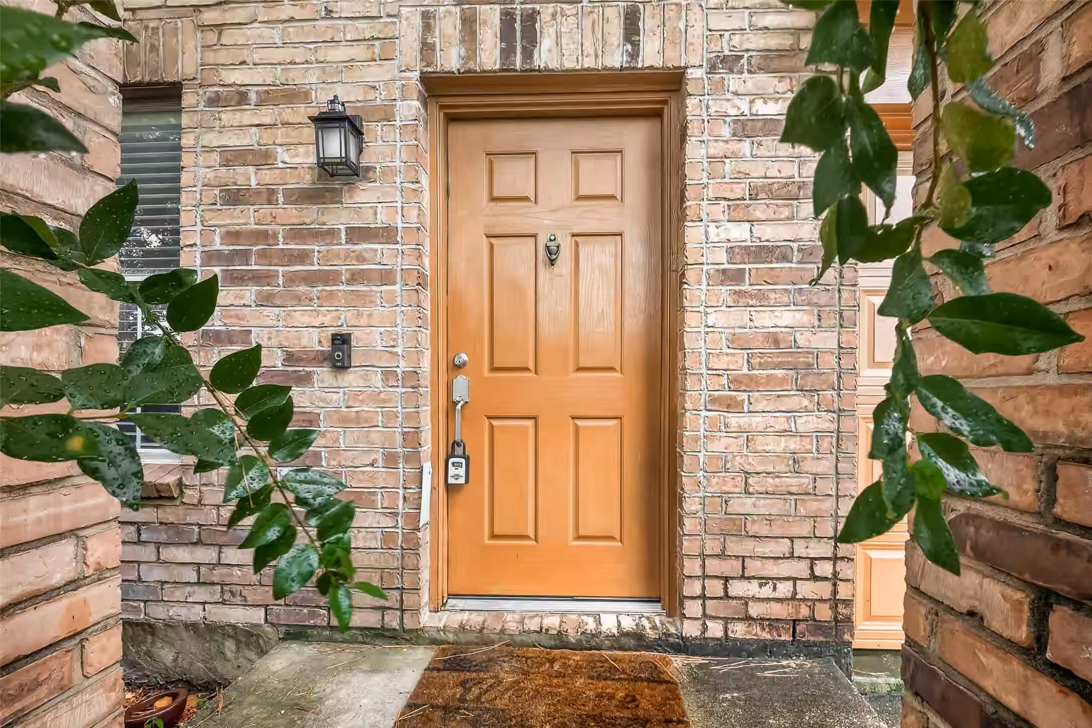 Photo 5 of 16807 Mission Ridge Lane, Houston, TX