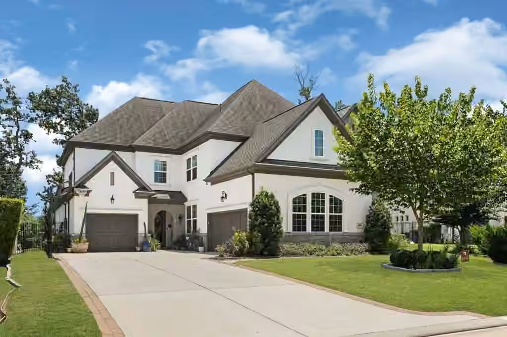 Photo 3 of 119 S Curly Willow Circle, The Woodlands, TX