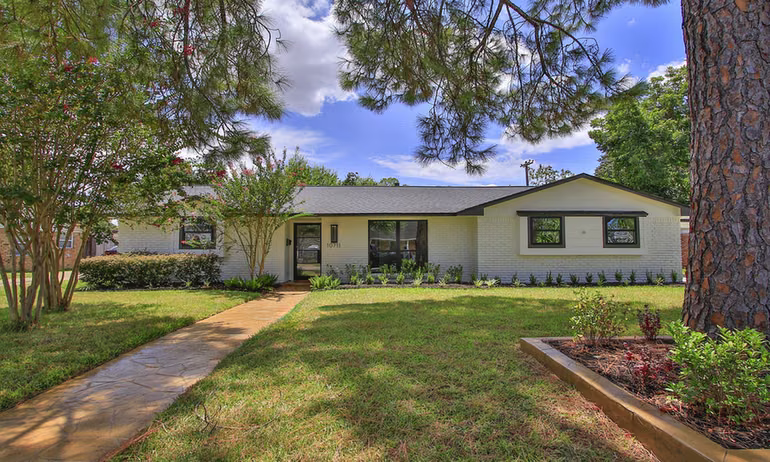 Photo of 10711 Ella Lee Lane, Houston, TX