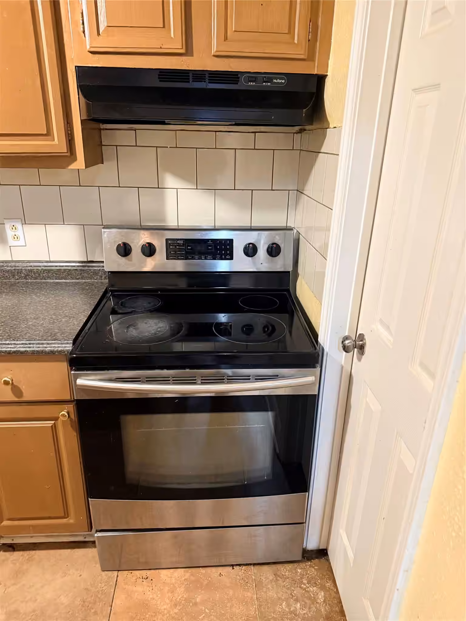 Photo 4 of 7047 Bissonnet Street 32, Houston, TX