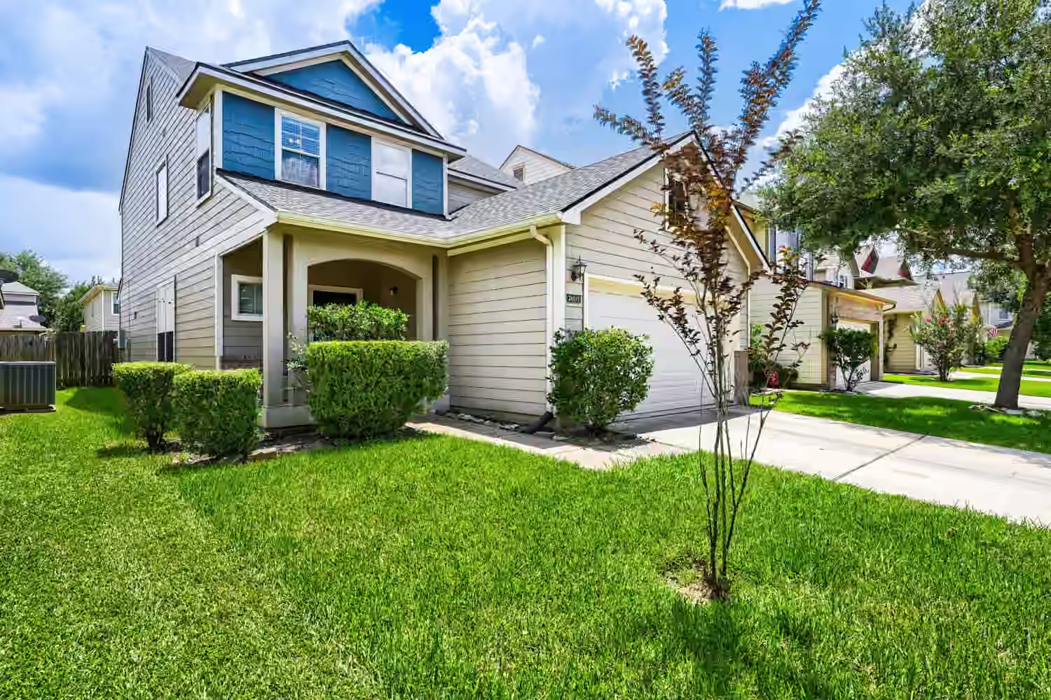 Photo 3 of 26115 Hebron Lane, Richmond, TX