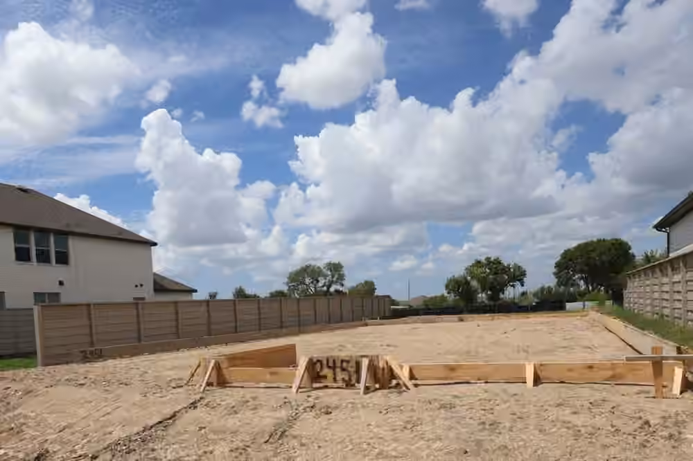 Photo 4 of 2451 Mission Heights Way, Manvel, TX