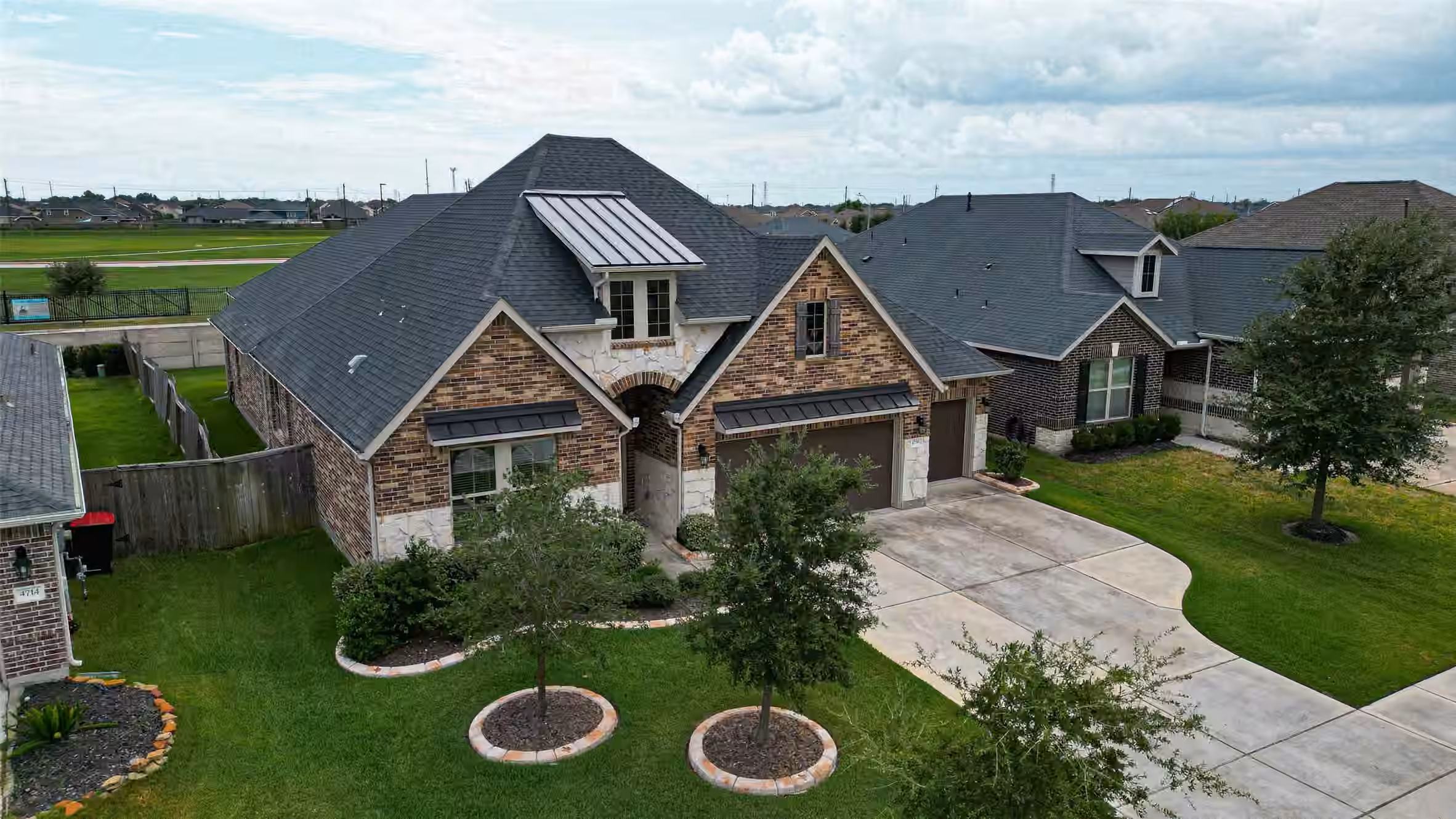 Photo 2 of 4710 Cedar Sage Drive, Baytown, TX