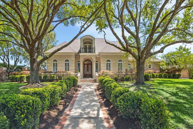 Photo 5 of 38 Scotsmoor Court, Sugar Land, TX