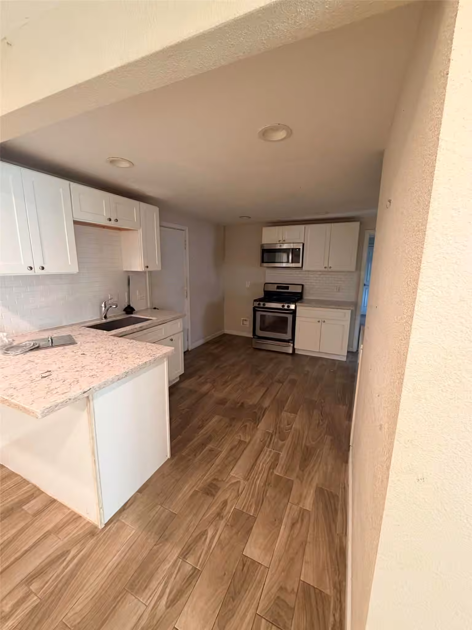 Photo 3 of 511 W Orange Street, Angleton, TX