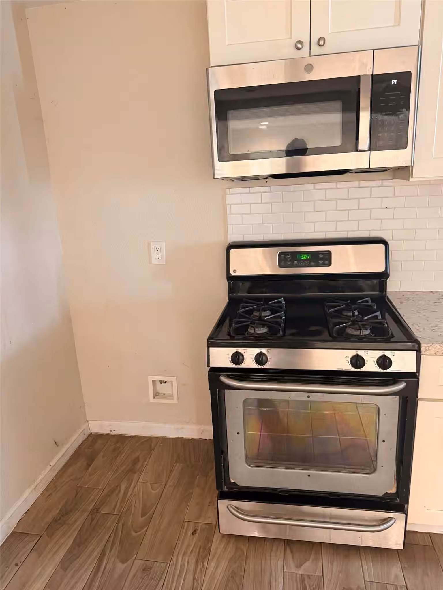 Photo 6 of 511 W Orange Street, Angleton, TX