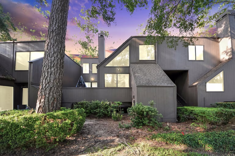 Photo of 330 Litchfield Lane 37, Houston, TX 77024