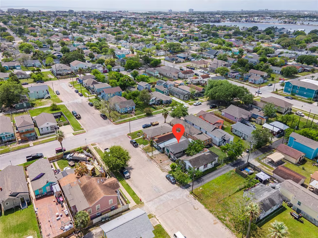 Photo of 1217 54th Street, Galveston, TX 77551