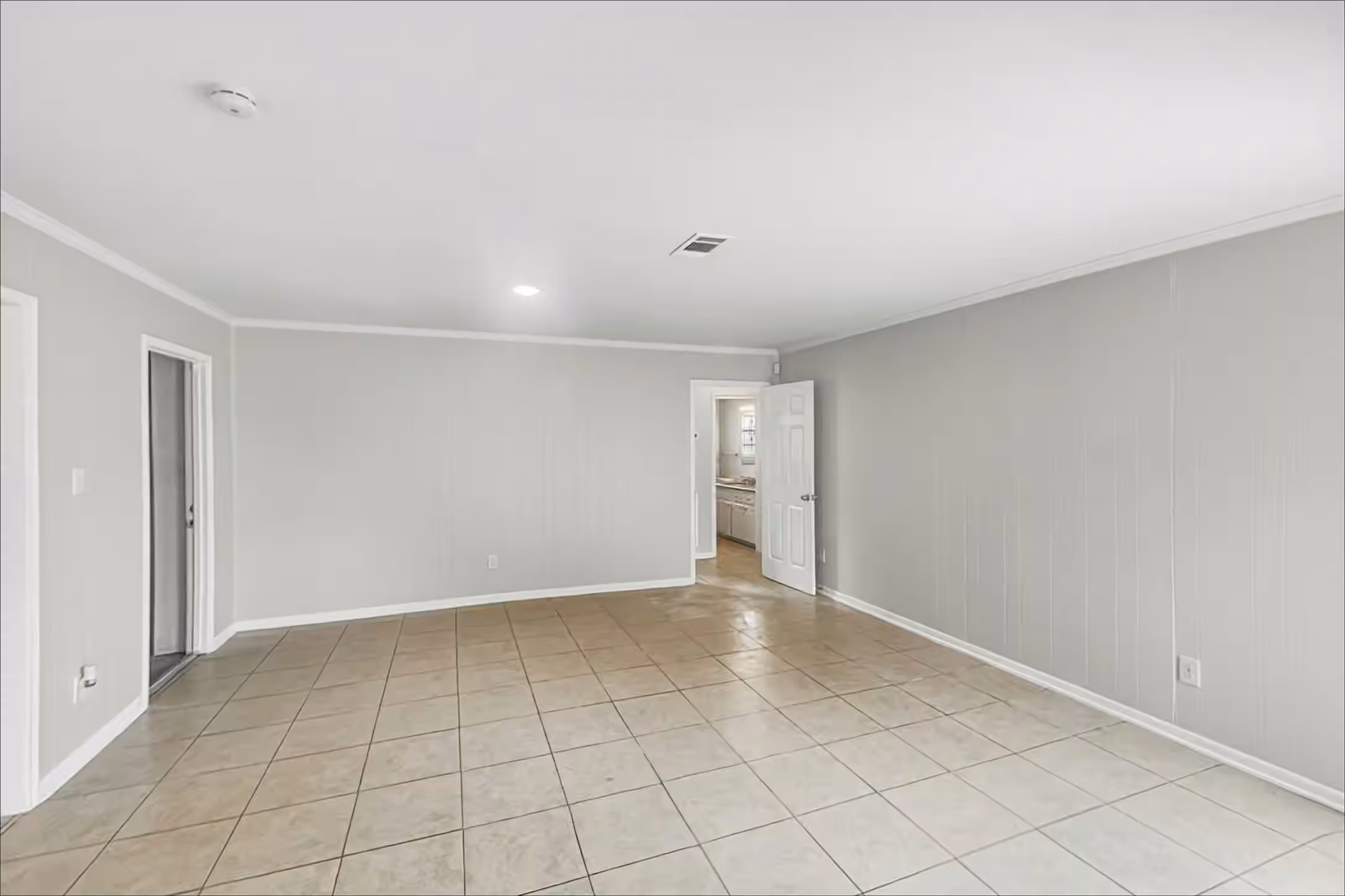 Photo 4 of 9619 Guest Street, Houston, TX