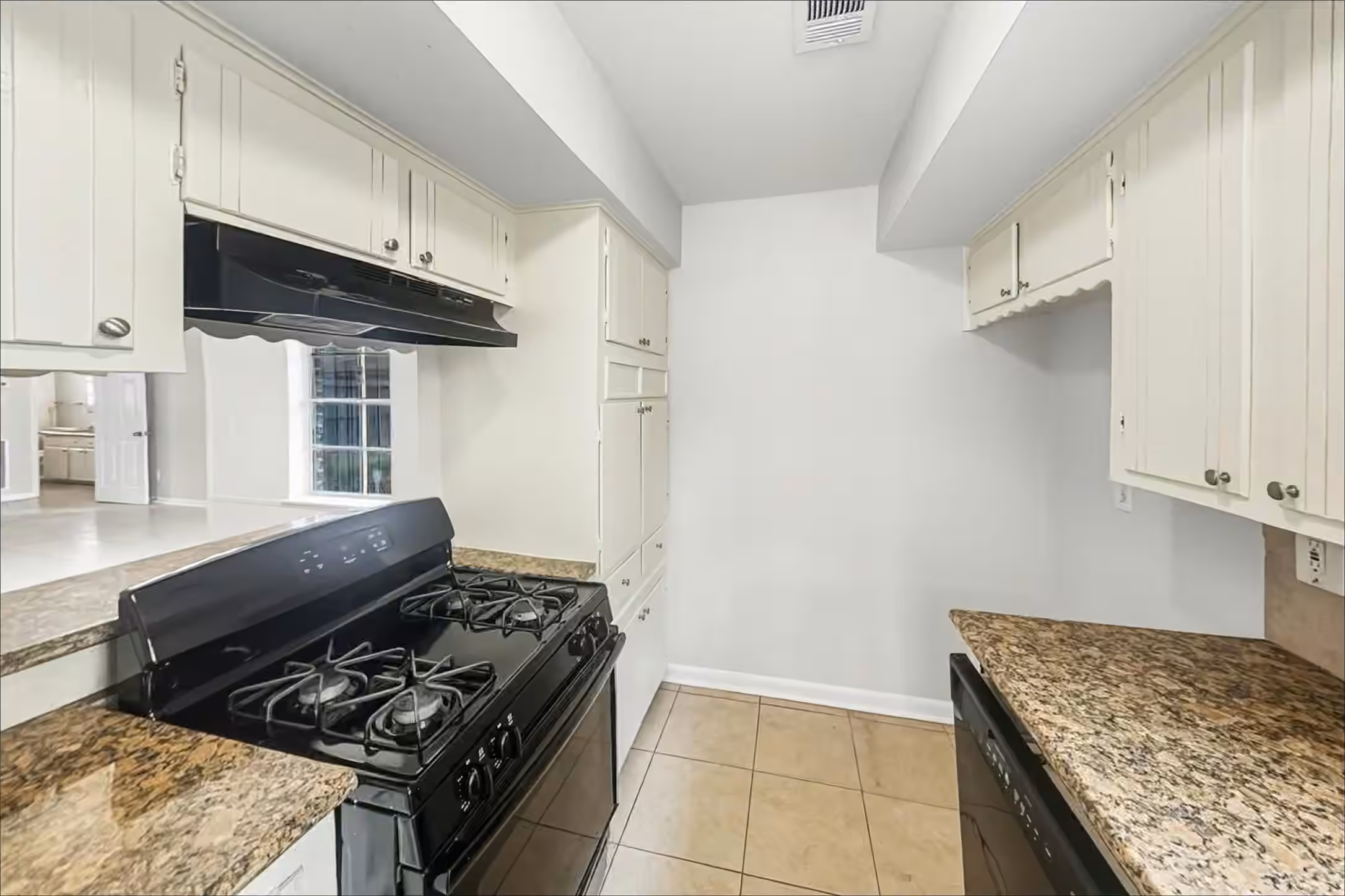 Photo 6 of 9619 Guest Street, Houston, TX
