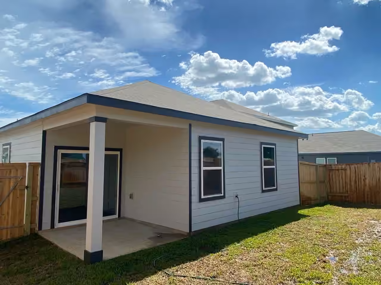Photo 5 of 31214 Williams Landing Street, Waller, TX