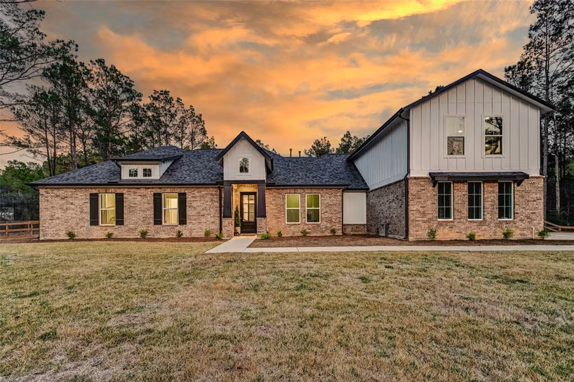 Photo of 15640 Forest Grove Drive, Willis, TX