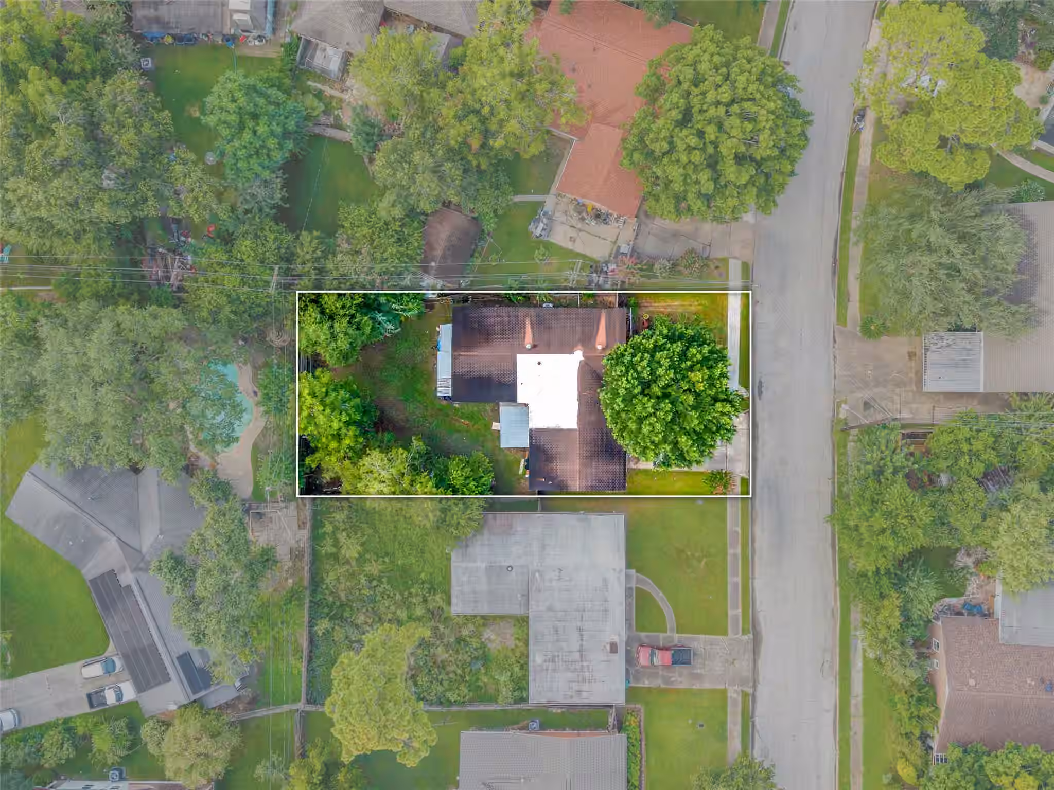 Photo 4 of 8117 Mcavoy Drive, Houston, TX