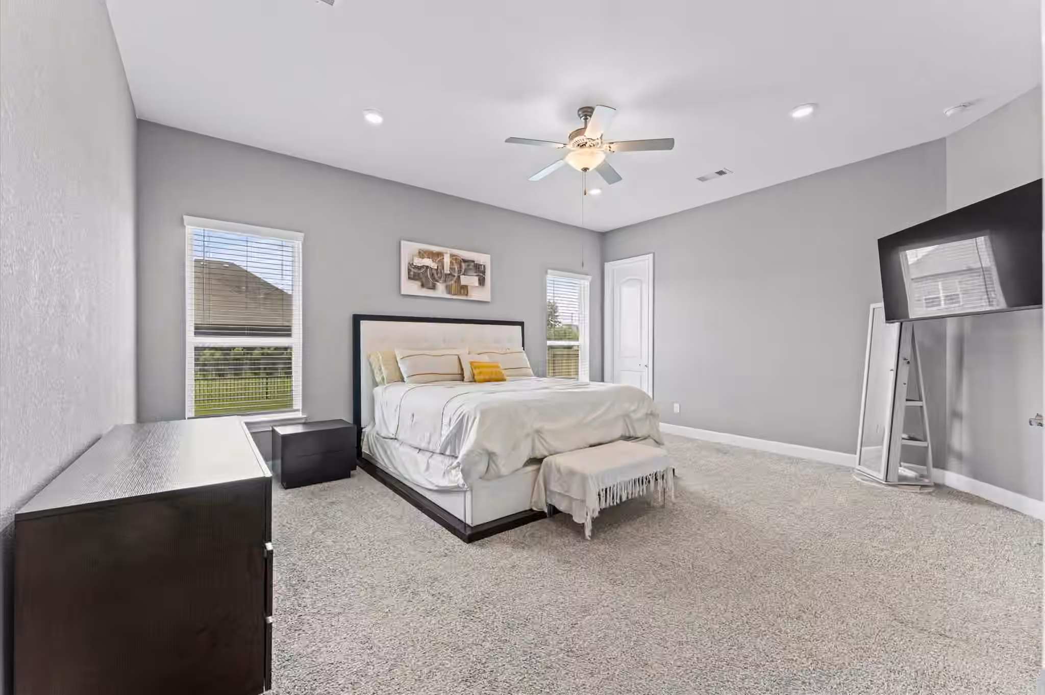 Photo 6 of 2806 Emerald Pines Lane, Iowa Colony, TX