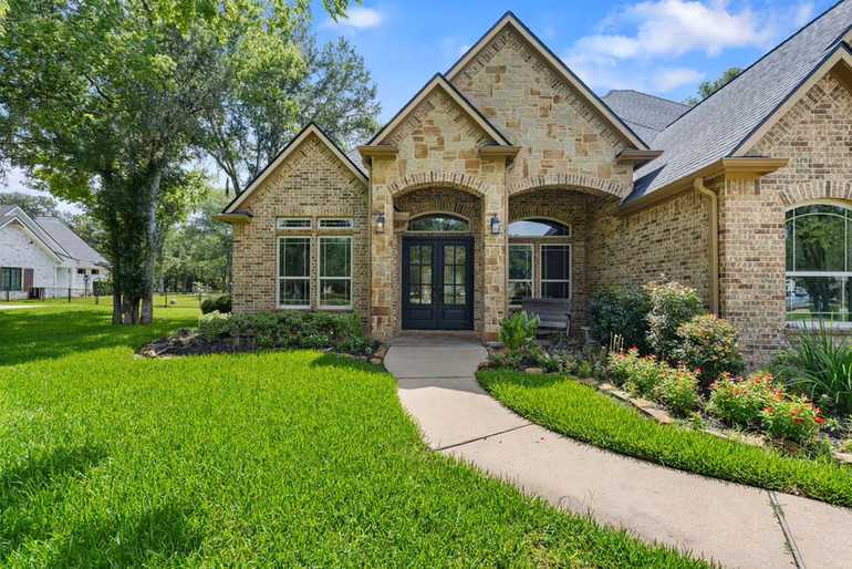 Photo of 3422 Woodbine Drive, Fulshear, TX