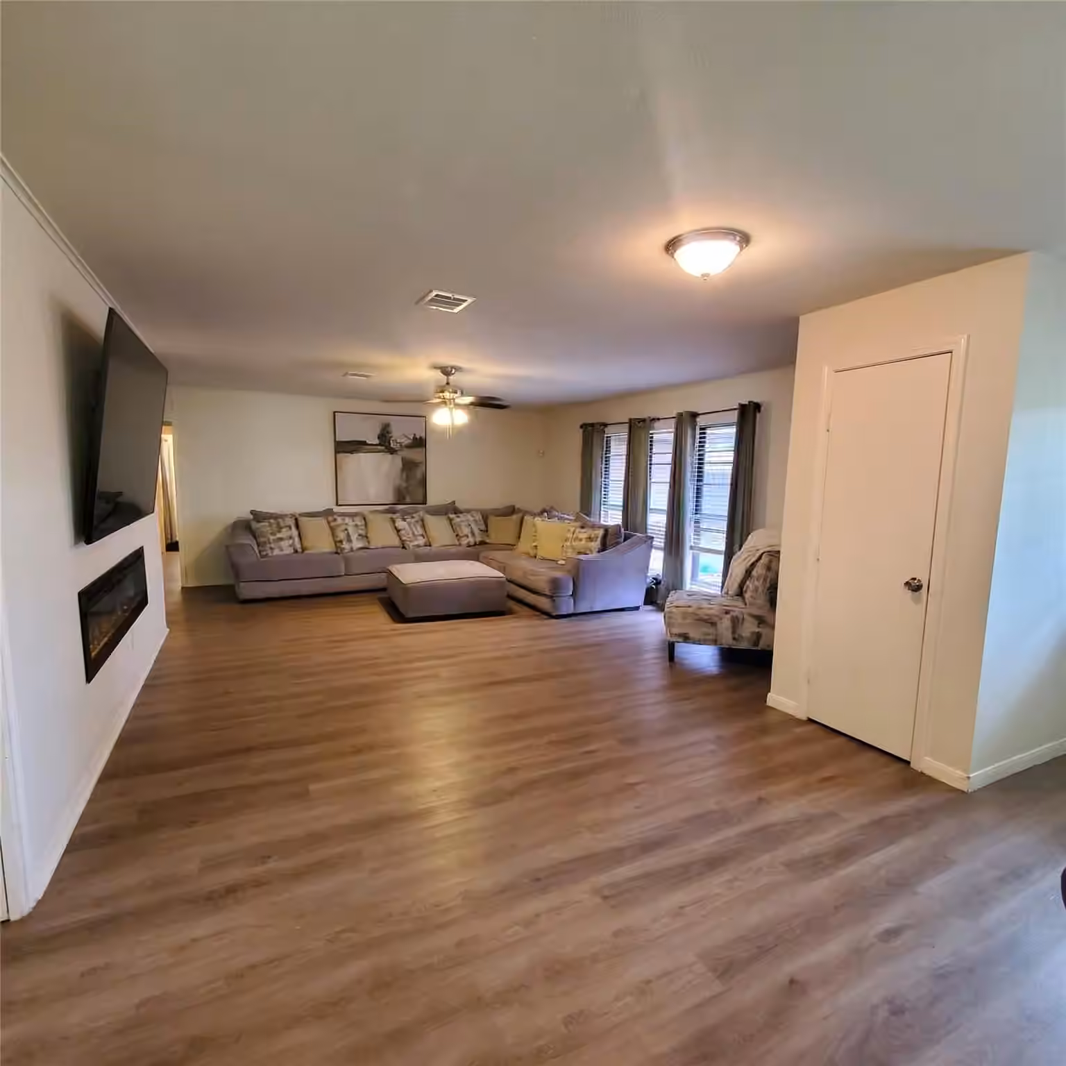 Photo 5 of 305 Hereford Rd, Brookshire, TX