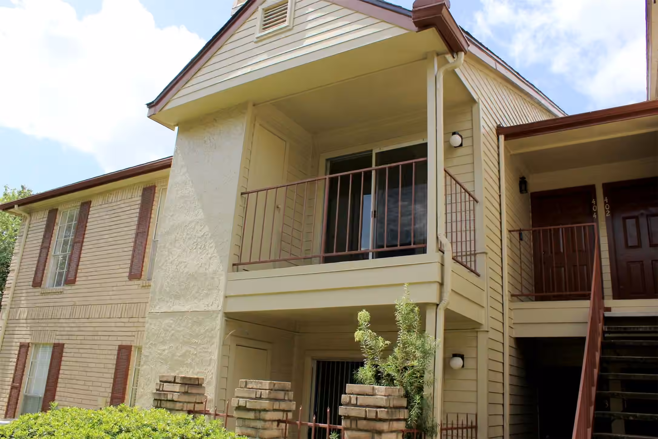 Photo of 2120 El Paseo Street 404, Houston, TX