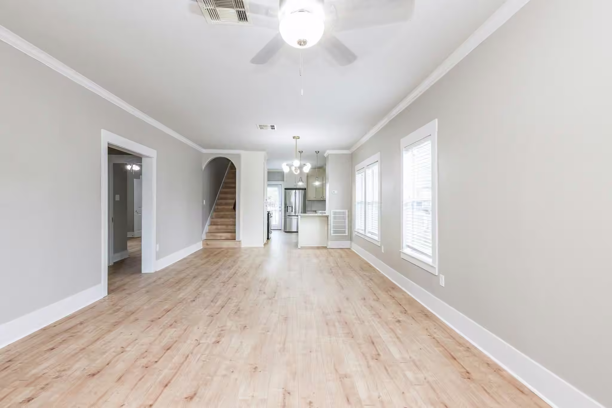 Photo 4 of 1307 Walton Street, Houston, TX