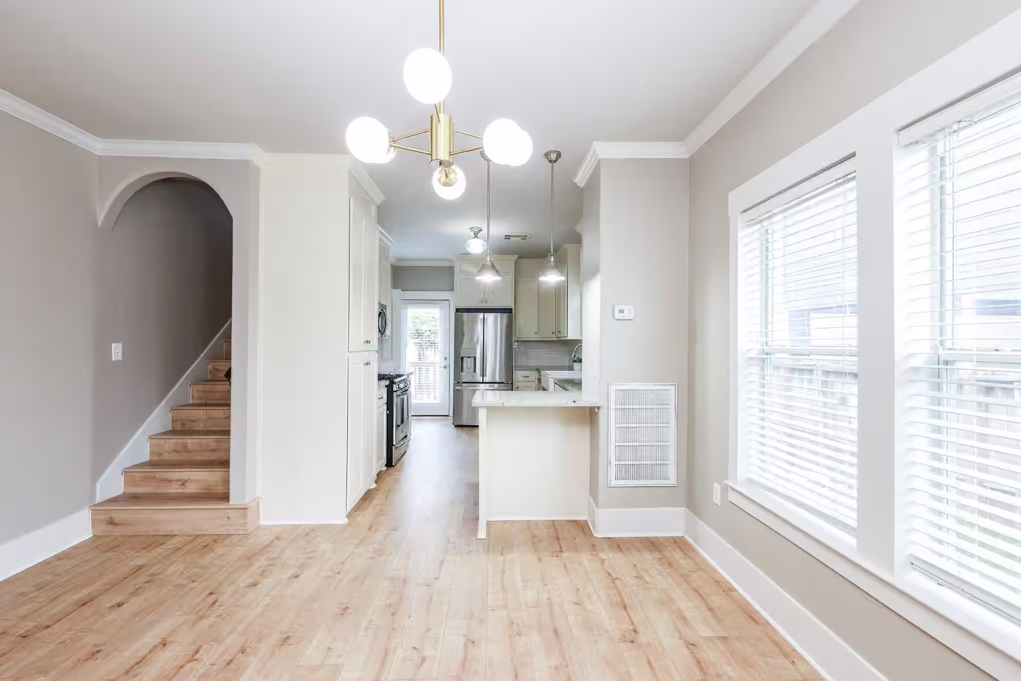 Photo 5 of 1307 Walton Street, Houston, TX
