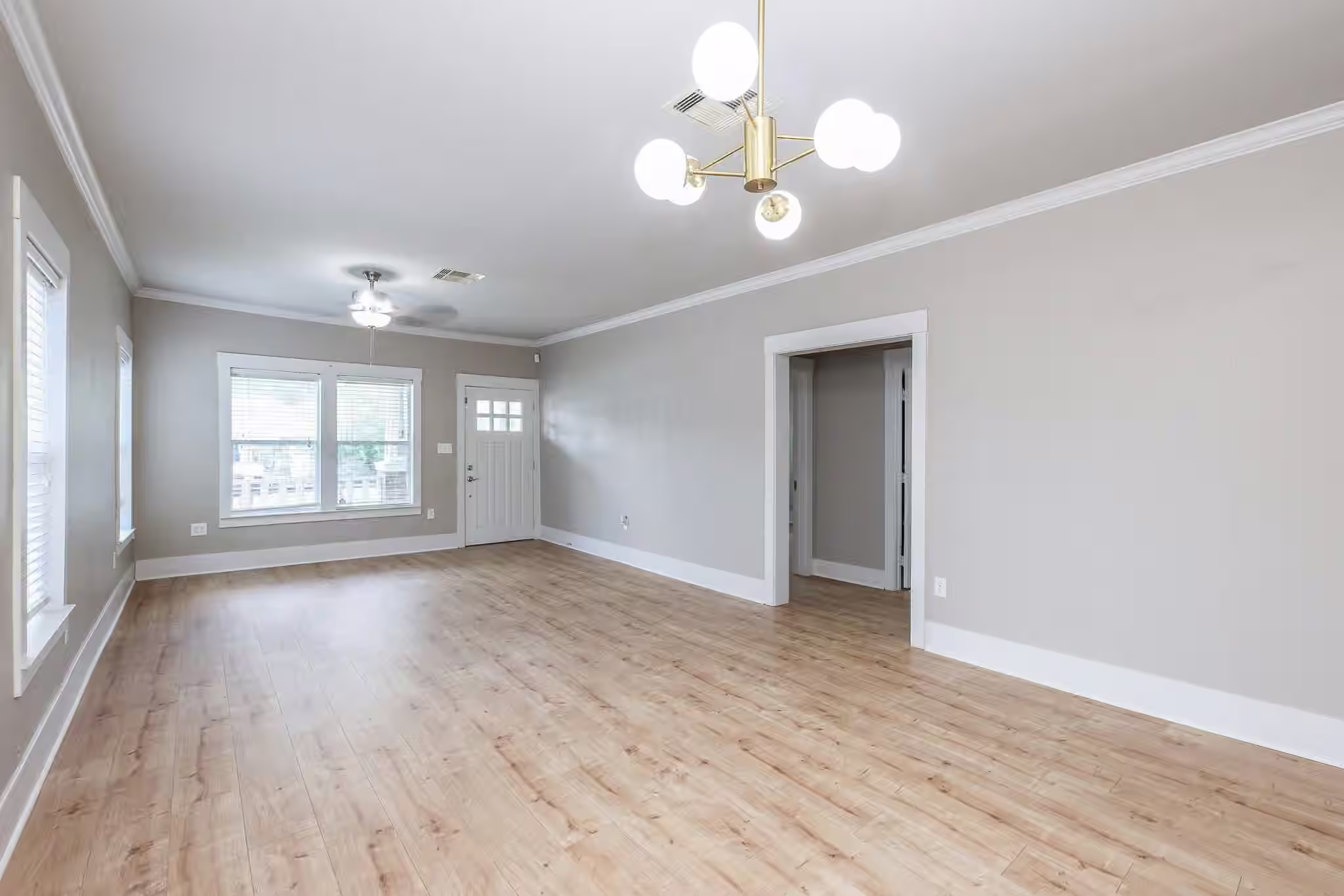 Photo 6 of 1307 Walton Street, Houston, TX