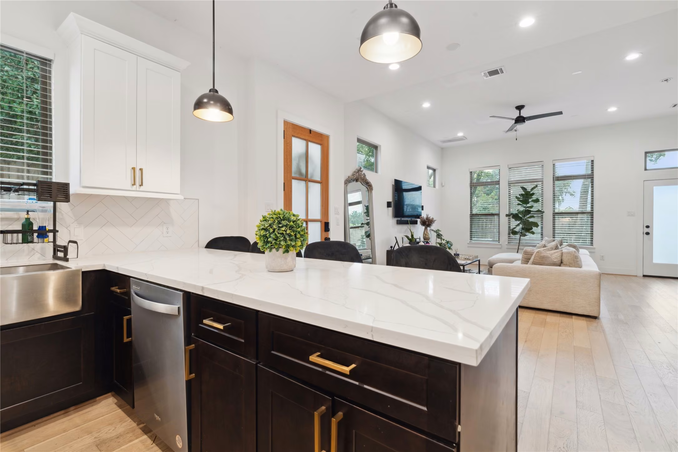 Photo 6 of 2607 Rosalie Street, Houston, TX