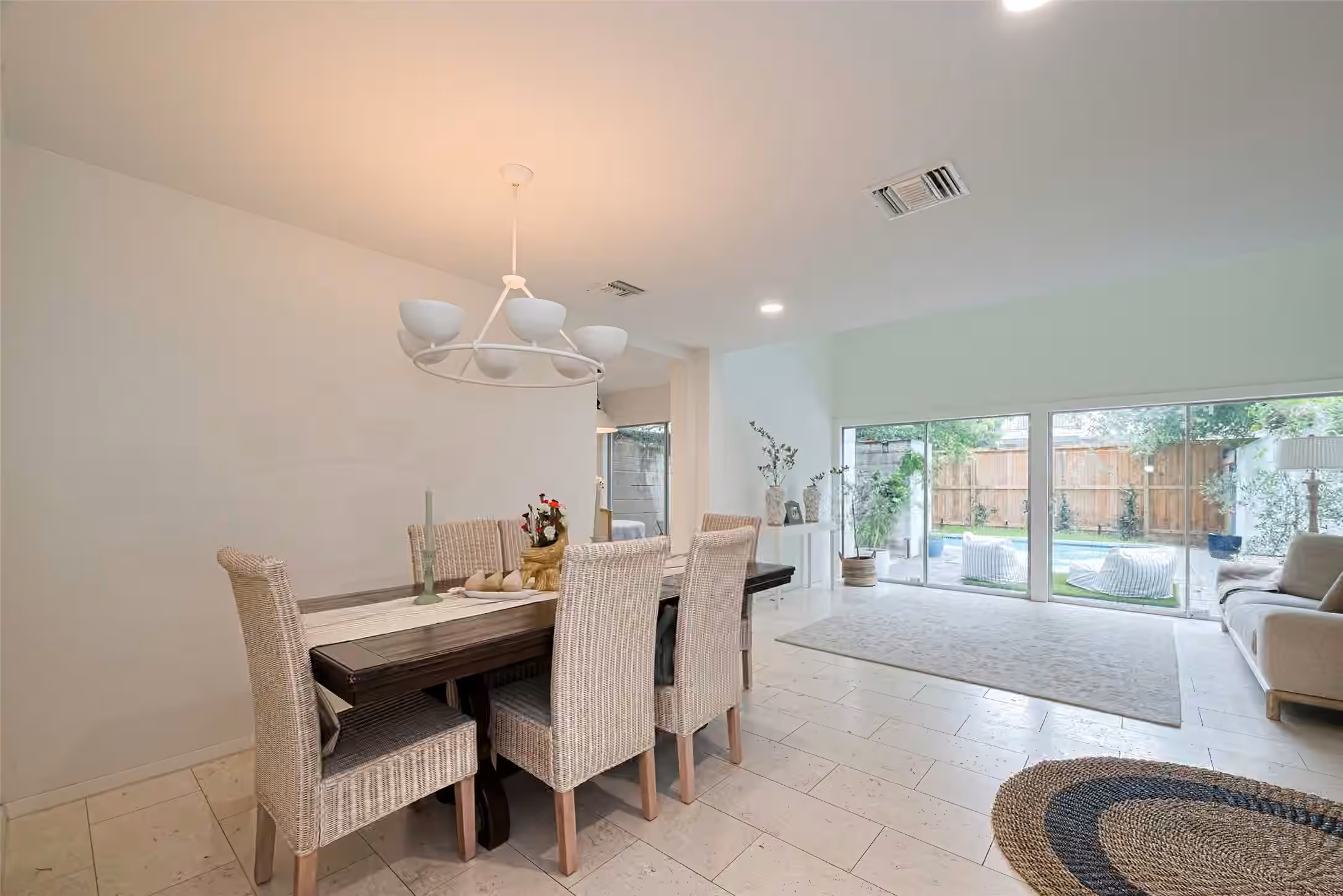 Photo 7 of 3017 Bissonnet Street, Houston, TX