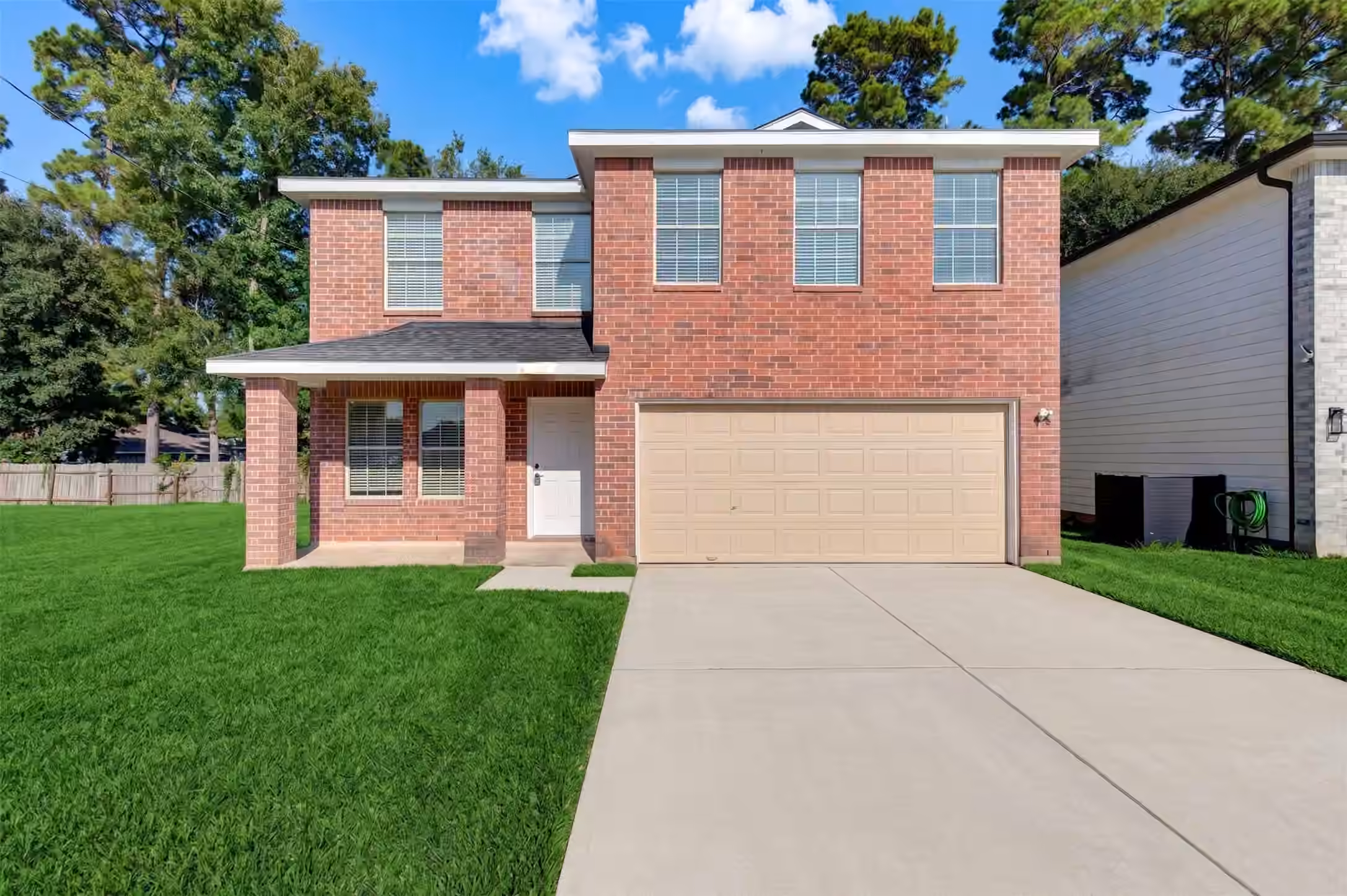 Photo 2 of 16755 N Thrasher Drive, Conroe, TX