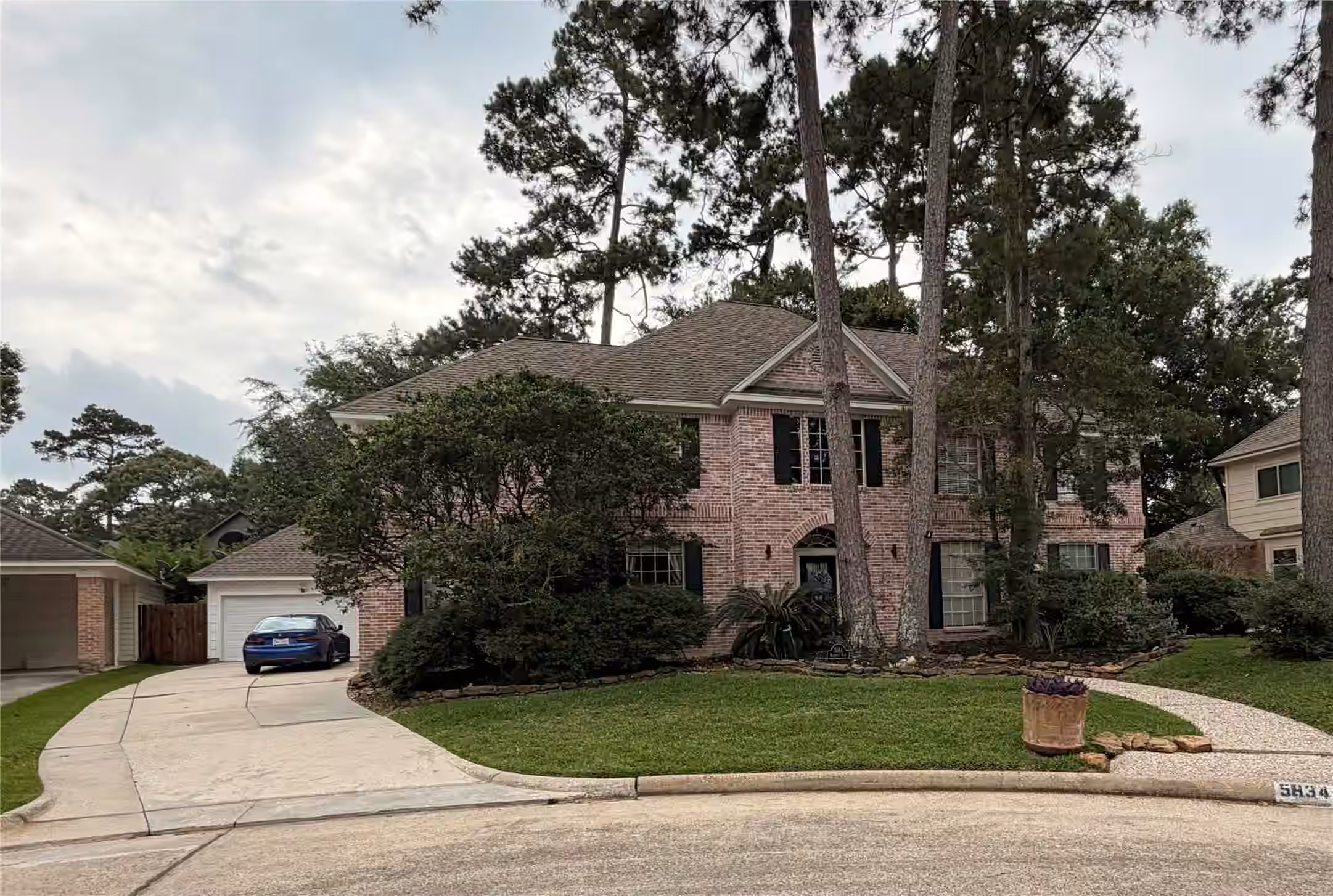 Photo 2 of 5834 Mountain View Drive, Houston, TX