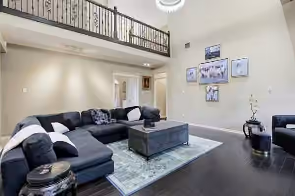 Photo 5 of 5834 Mountain View Drive, Houston, TX