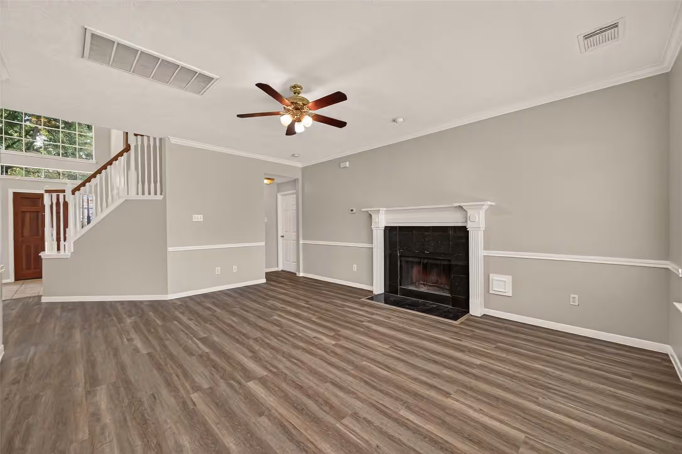 Photo 7 of 634 Cypresswood Estates Lane, Spring, TX