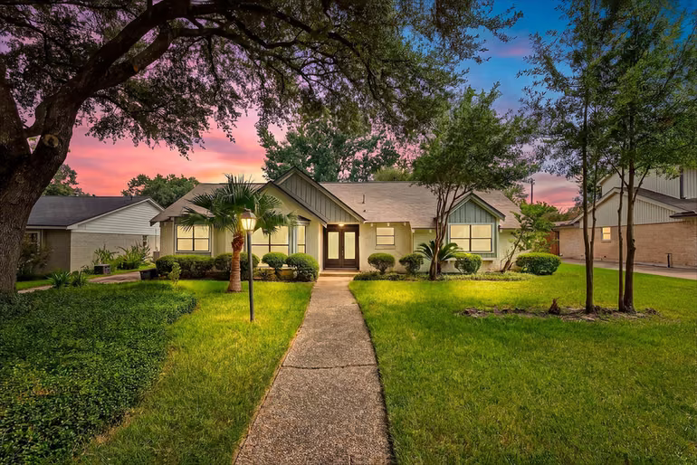 Photo of 12523 Honeywood Trail, Houston, TX