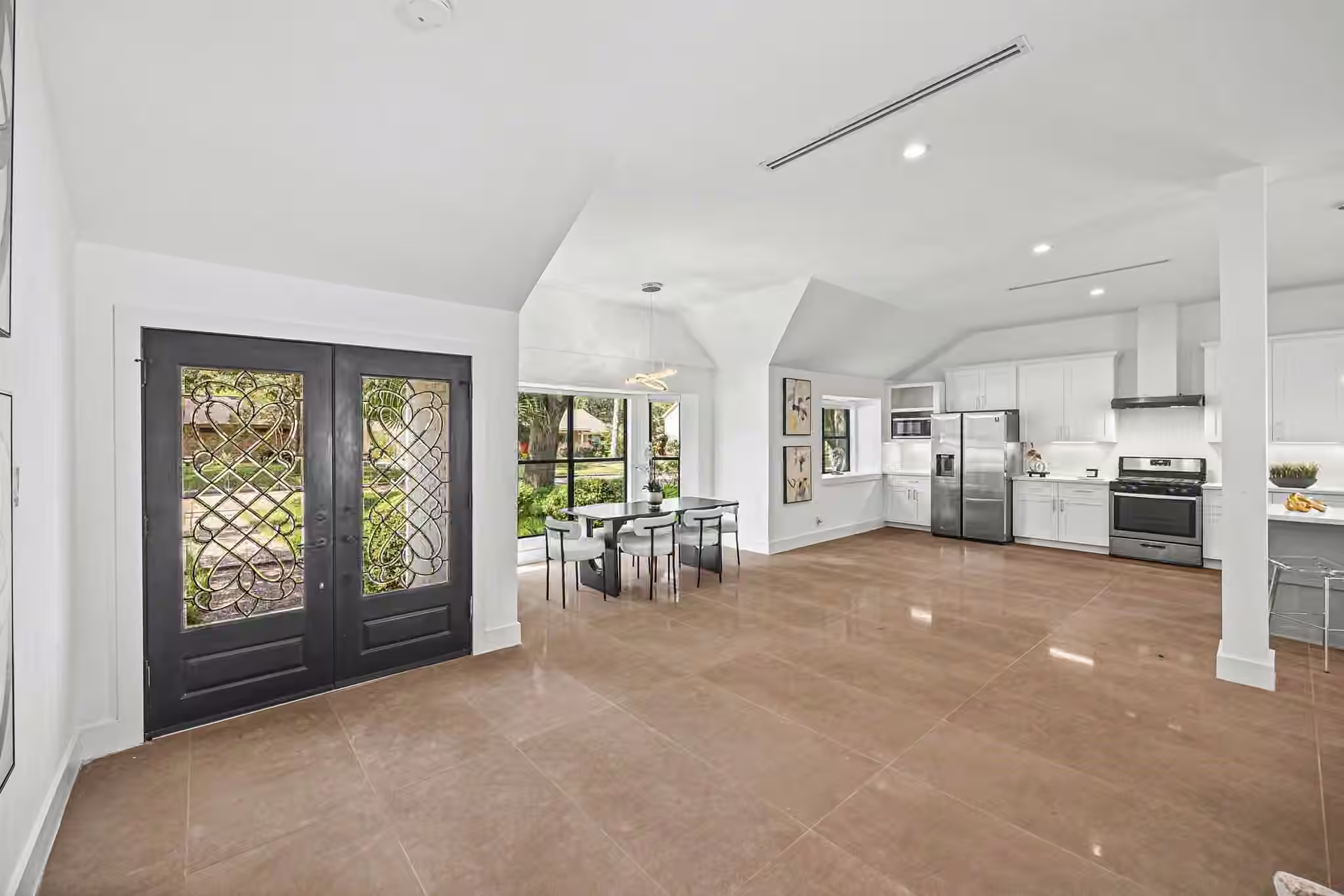 Photo 6 of 12523 Honeywood Trail, Houston, TX