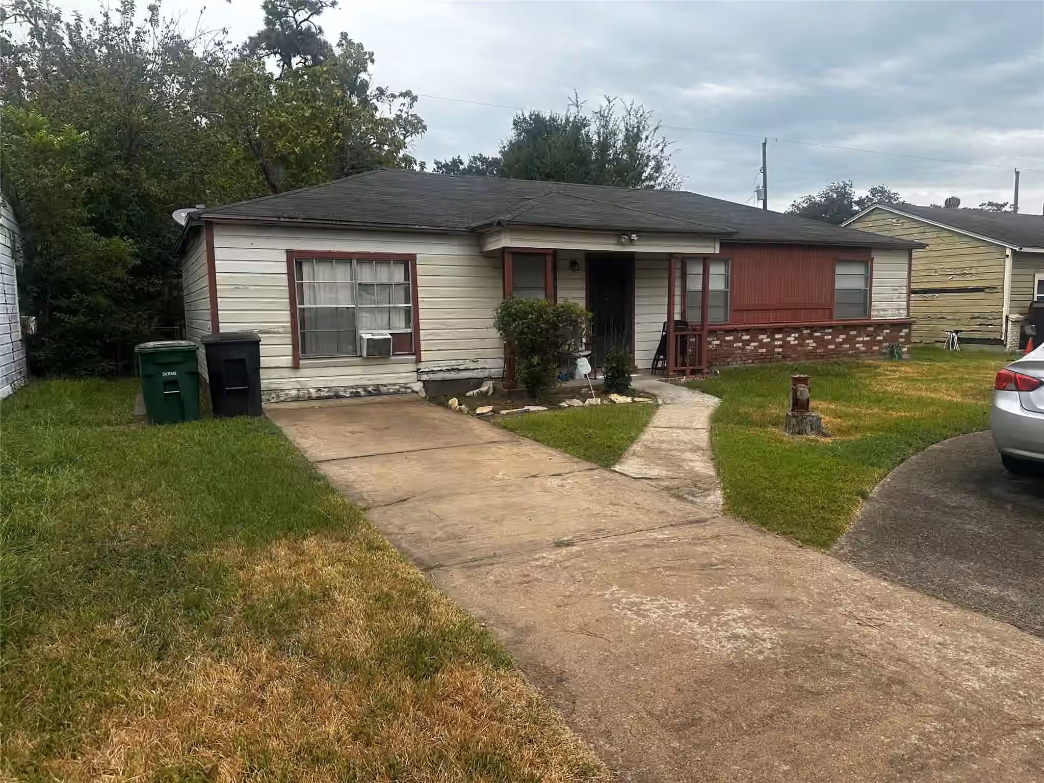 Photo 4 of 6515 Hartwick Road, Houston, TX