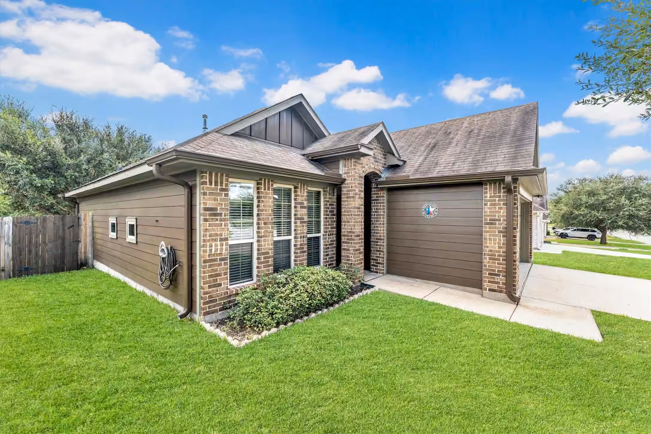 Photo 4 of 135 Brookside Drive, Huntsville, TX