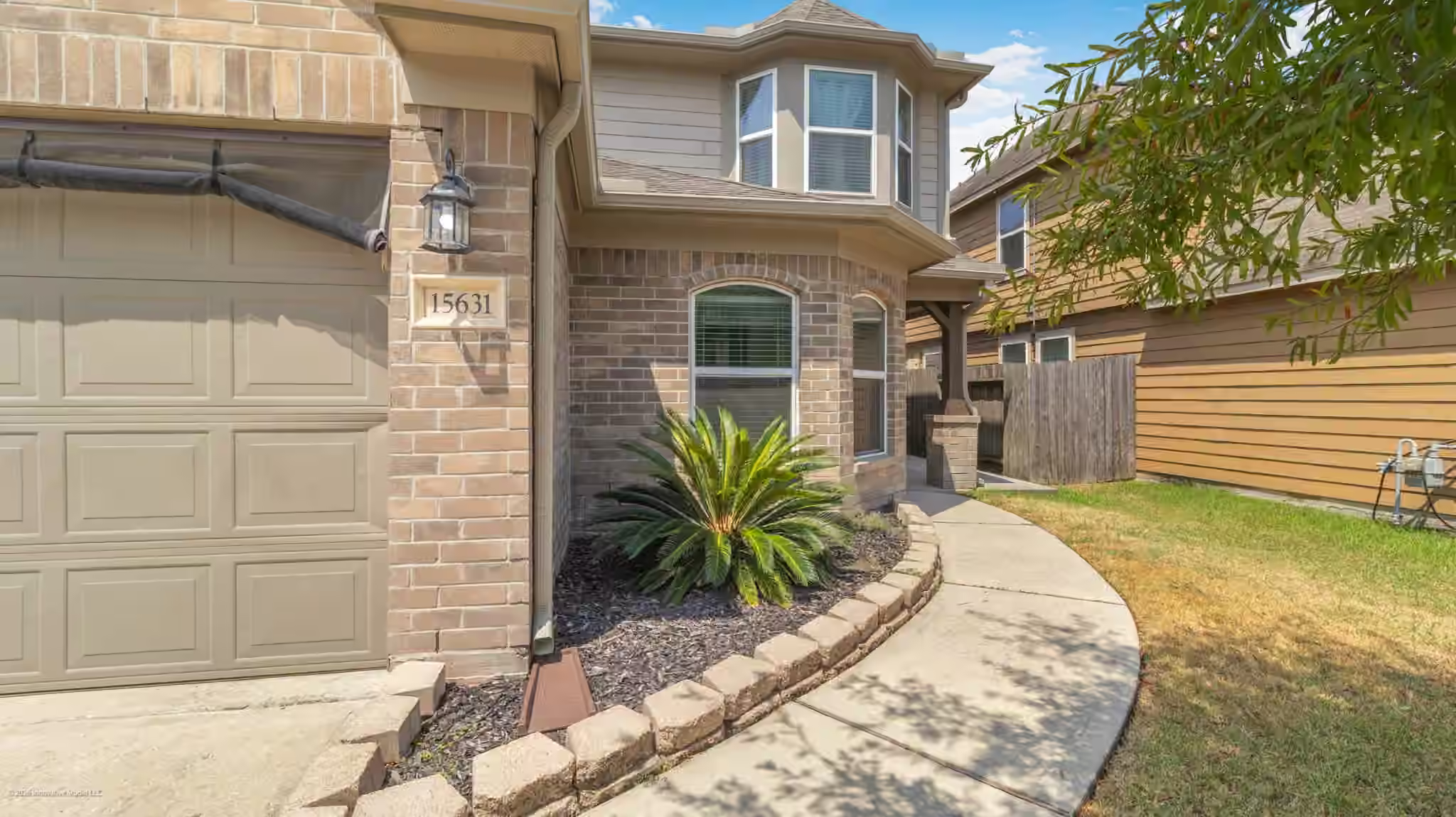 Photo 4 of 15631 S Fall Fern Circle, Houston, TX