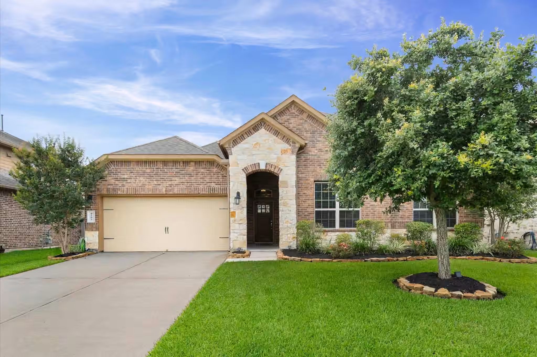 Photo 2 of 6205 Lakewood Court, League City, TX