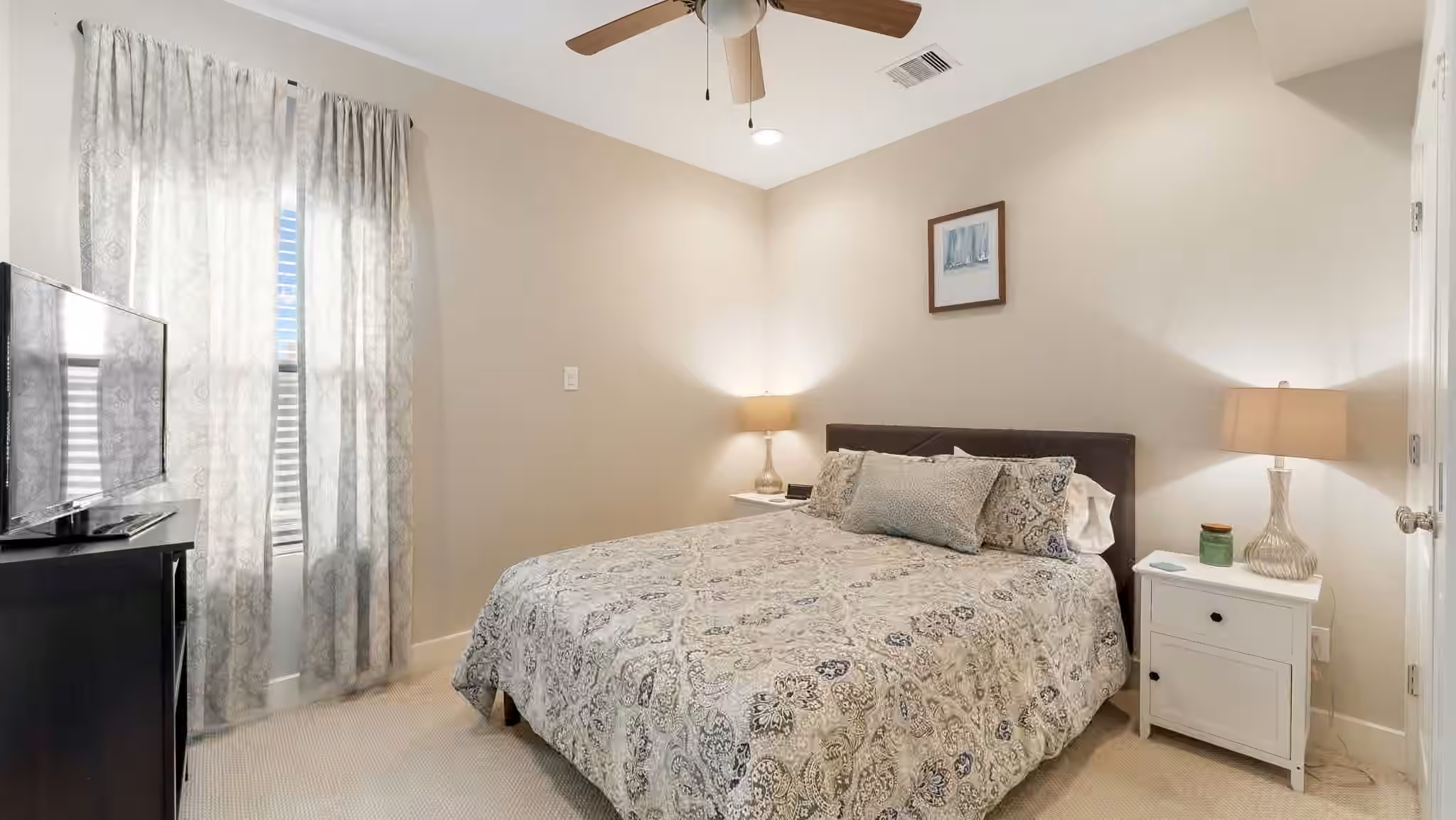 Photo 7 of 404 Drennan Street, Houston, TX