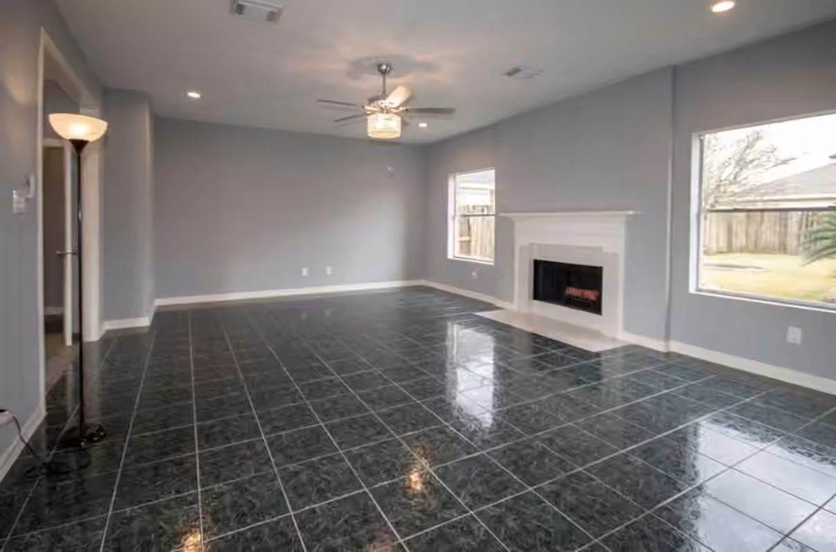 Photo 5 of 3602 Aldridge Drive, Missouri City, TX