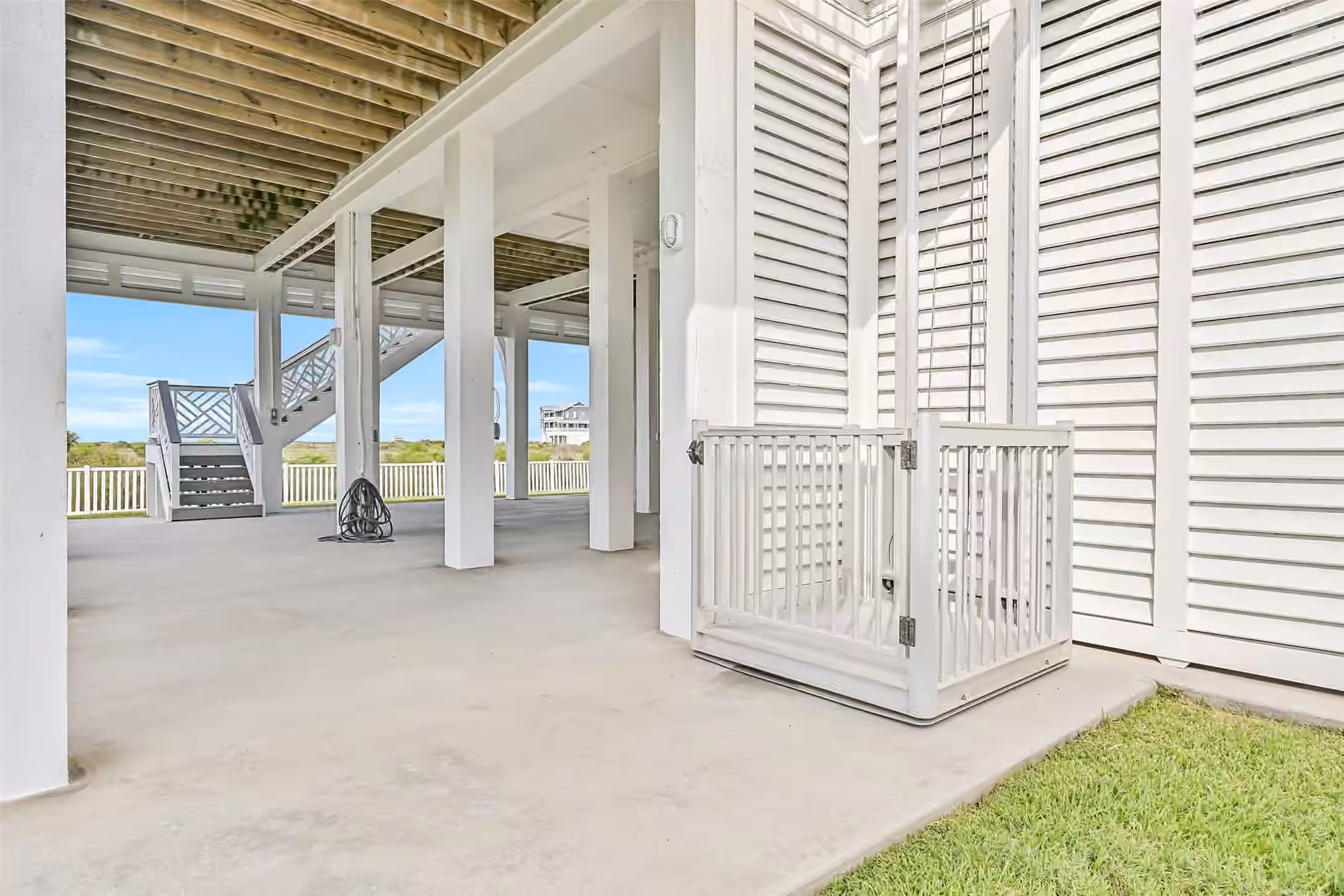 Photo 6 of 26118 Bay Breeze Drive, Galveston, TX
