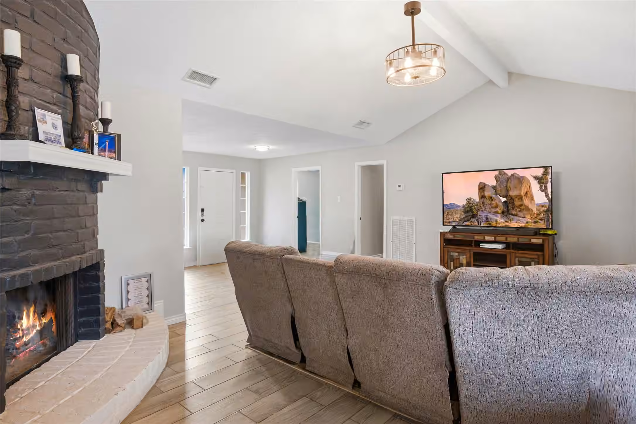 Photo 7 of 5206 Abercreek Avenue, Friendswood, TX