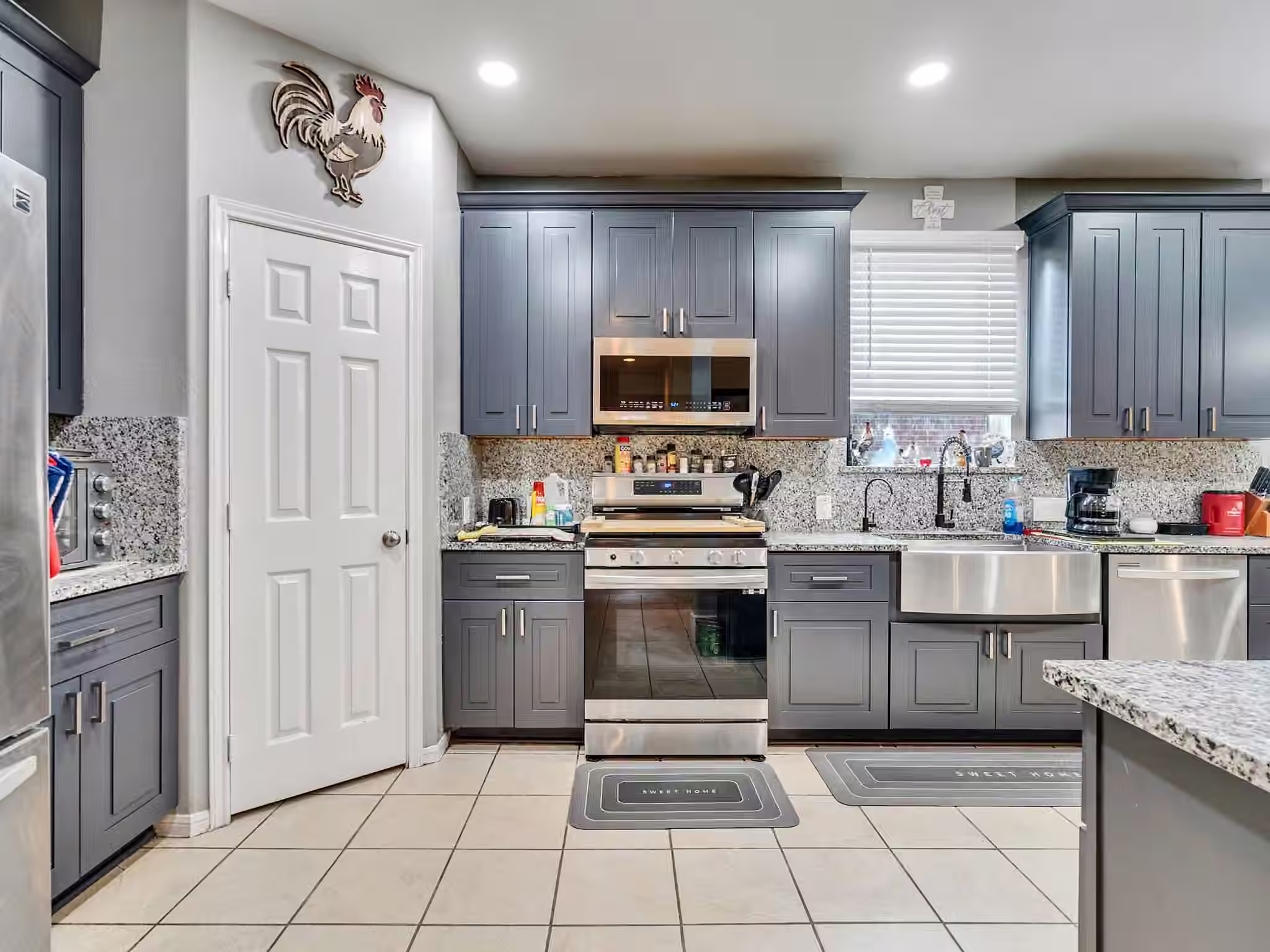 Photo 3 of 9102 Sunrise TRL, Pearland, TX