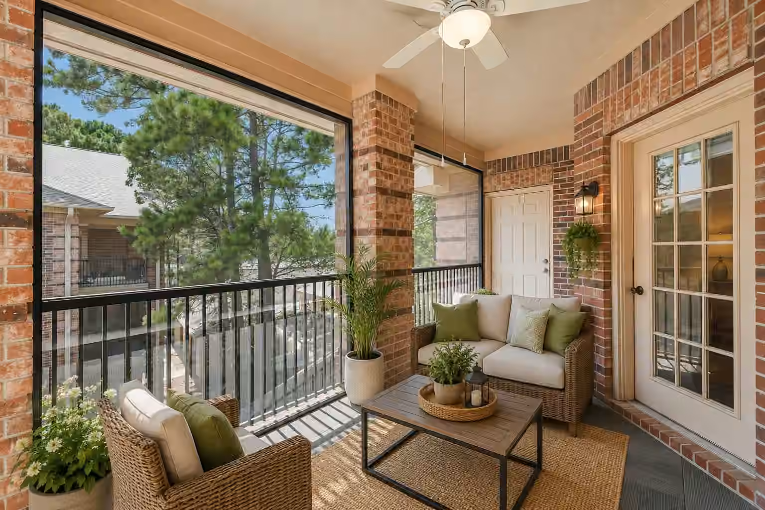 Photo 4 of 2803 Kings Crossing Drive 303, Kingwood, TX