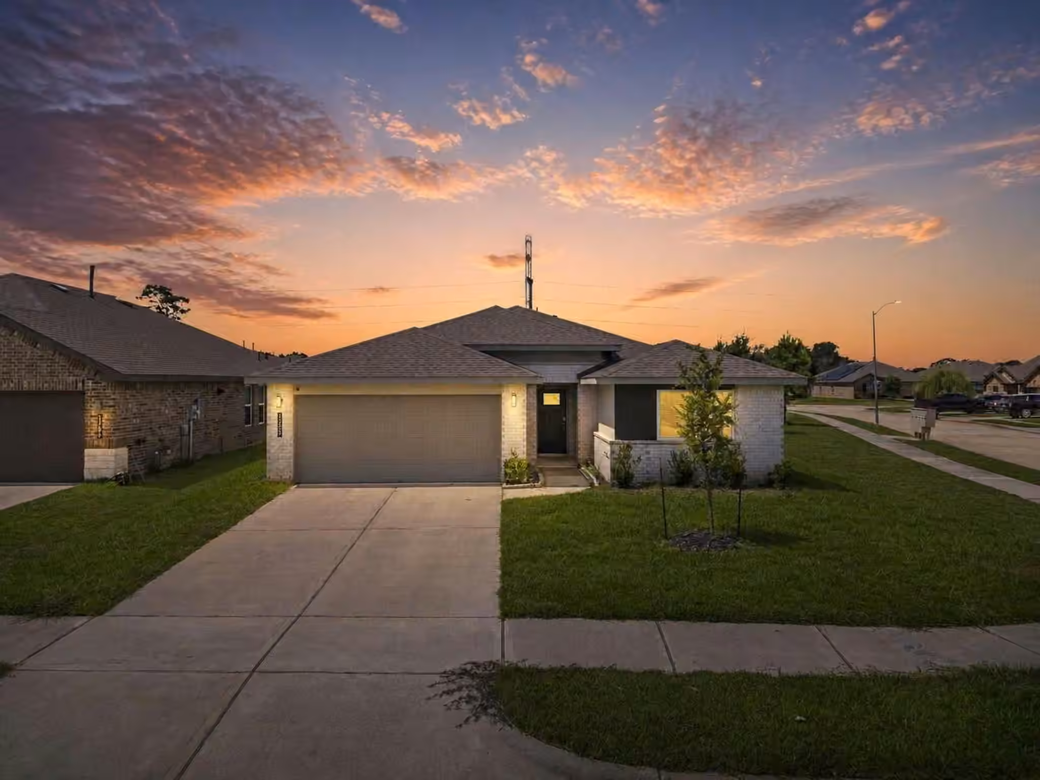Photo of 1702 Plantation Place, Baytown, TX 77523